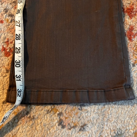 Great pants for work. Has stretch - Picture 4 of 5